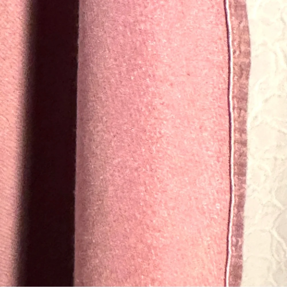 Windsor elegant Rose flowy dress. - Picture 11 of 14